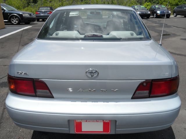 Toyota Camry 1995 photo 10