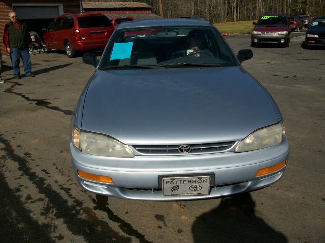 Toyota Camry 1995 photo 7