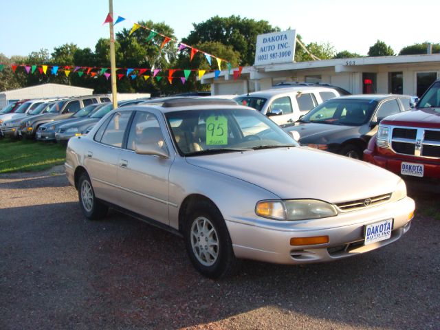 Toyota Camry 1995 photo 2