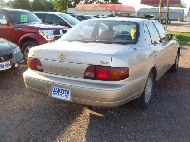 Toyota Camry 1995 photo 4