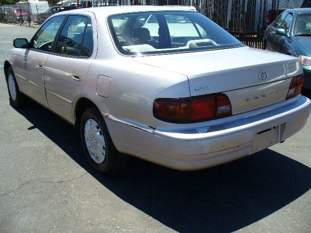 Toyota Camry 1995 photo 3