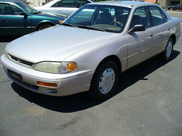 Toyota Camry 1995 photo 4