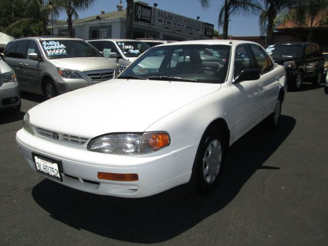 Toyota Camry 1995 photo 3