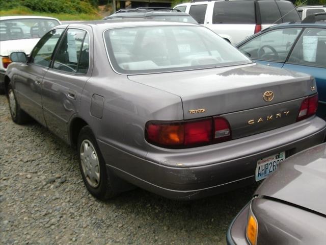 Toyota Camry 1996 photo 4