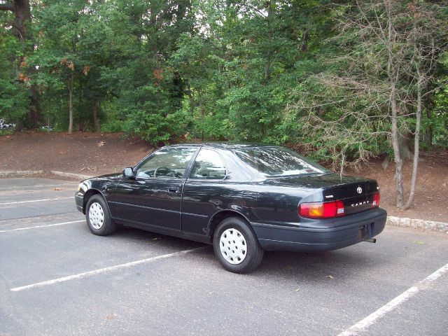 Toyota Camry Sedan XLE Coupe