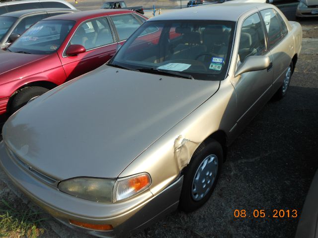 Toyota Camry 1996 photo 4