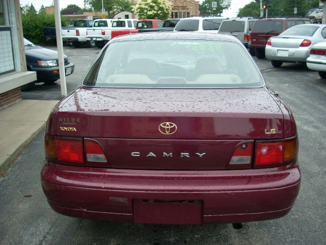 Toyota Camry 1996 photo 3