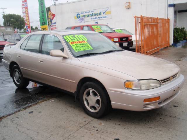 Toyota Camry 1996 photo 2