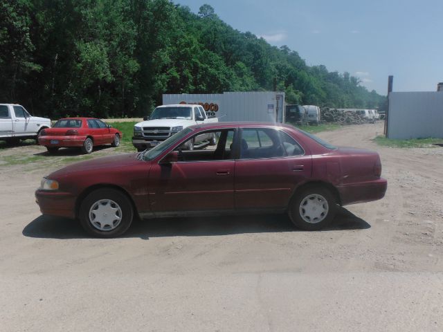 Toyota Camry SEL Sport Utility 4D Sedan