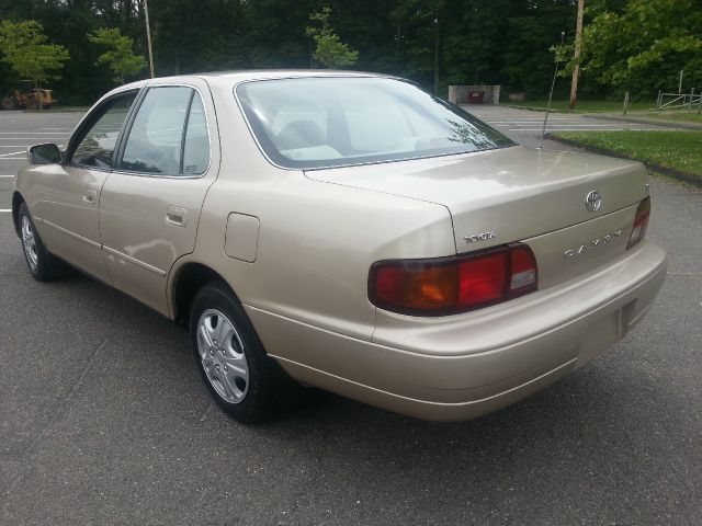 Toyota Camry 1996 photo 16