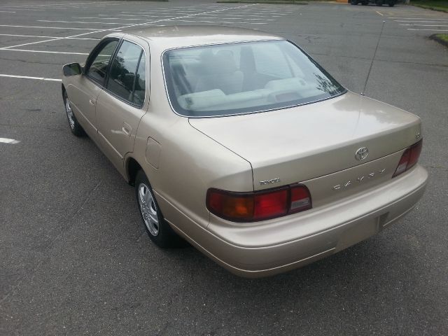 Toyota Camry 1996 photo 8