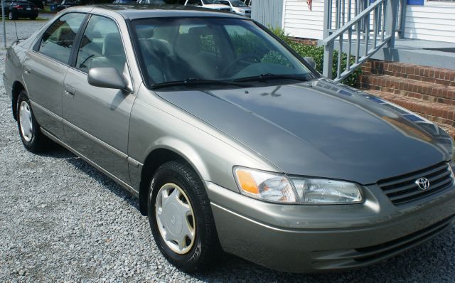 Toyota Camry 1997 photo 3