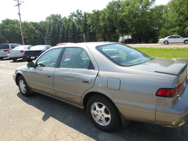 Toyota Camry X Sedan