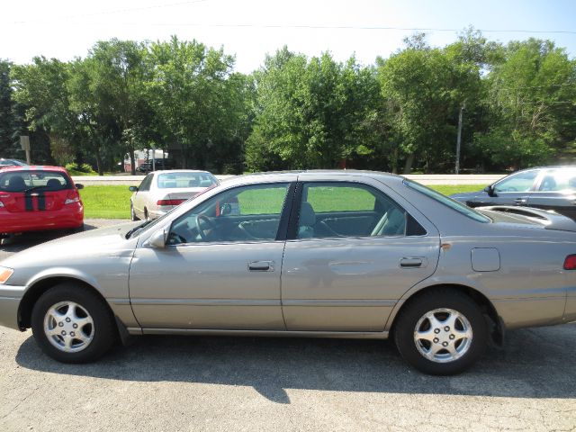 Toyota Camry 1997 photo 3