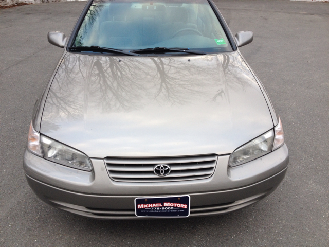 Toyota Camry 1997 photo 3