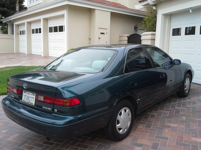 Toyota Camry X Sedan