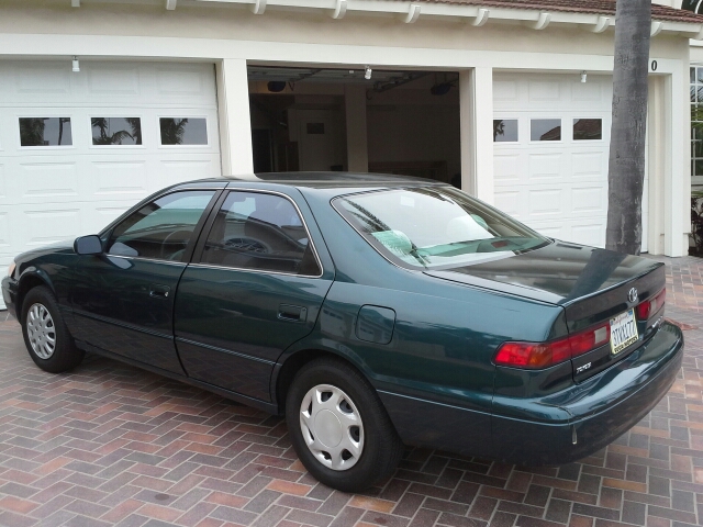 Toyota Camry 1997 photo 4