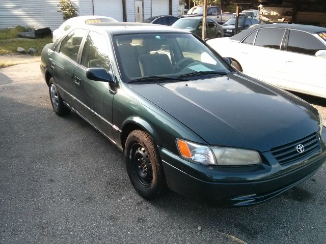 Toyota Camry 1997 photo 1