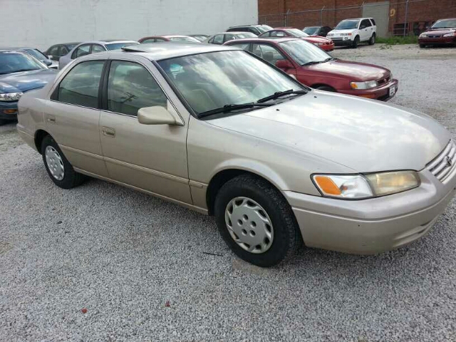 Toyota Camry 1997 photo 1