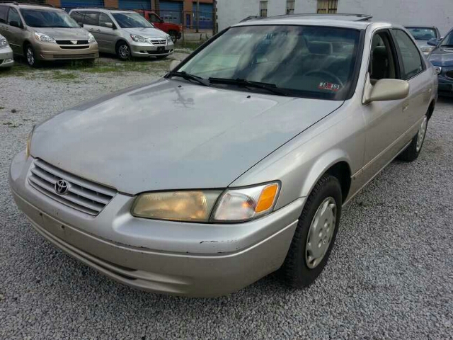 Toyota Camry 1997 photo 4