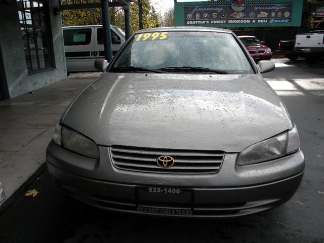 Toyota Camry 1997 photo 2