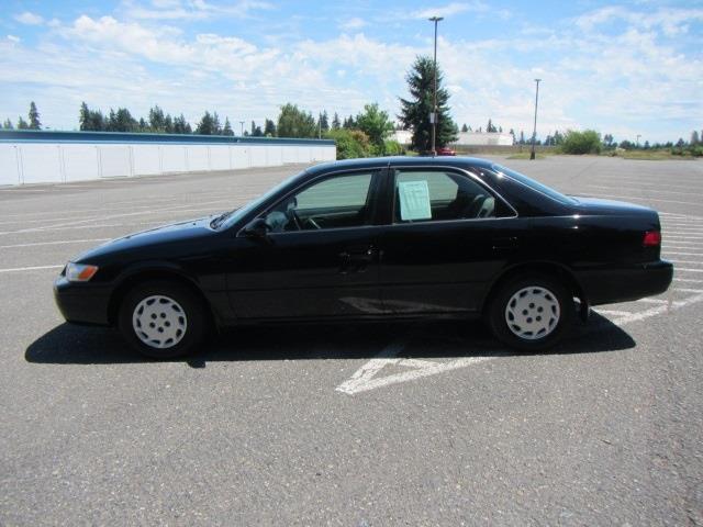 Toyota Camry 1997 photo 1