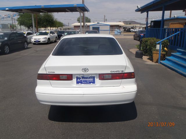 Toyota Camry 1997 photo 2