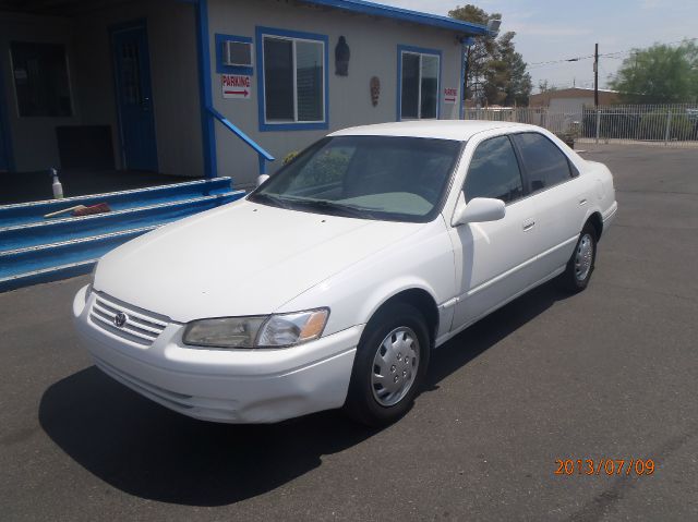 Toyota Camry 1997 photo 3