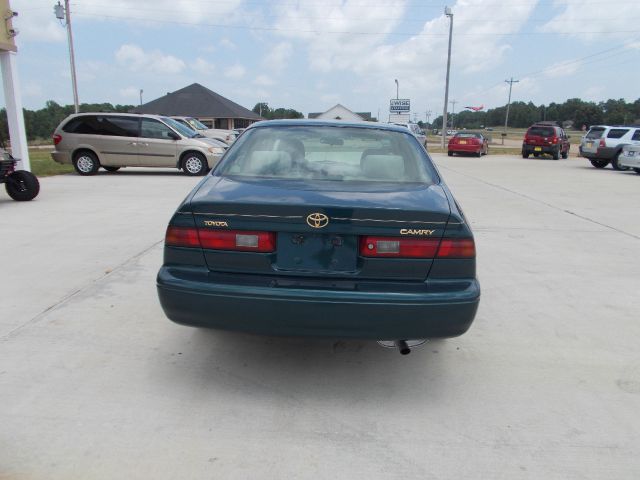 Toyota Camry 1997 photo 3