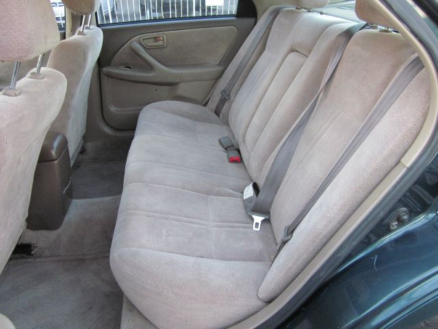 Toyota Camry 1997 photo 3