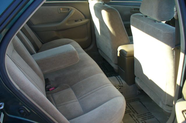 Toyota Camry 1997 photo 4