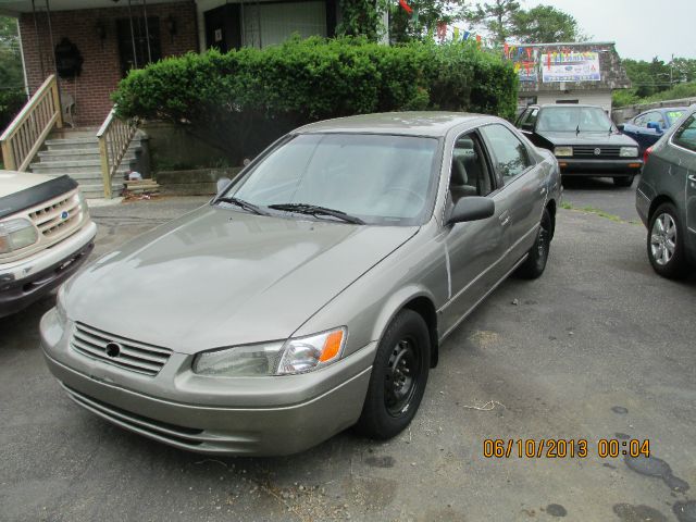 Toyota Camry 1997 photo 3