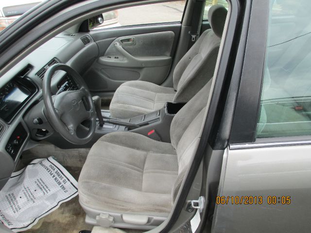 Toyota Camry 1997 photo 9