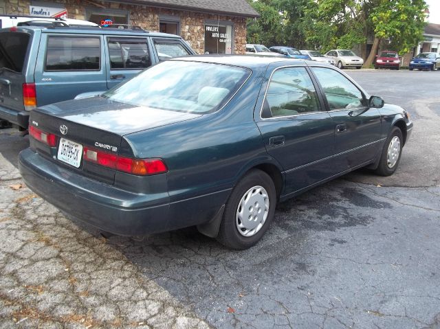 Toyota Camry 1997 photo 3