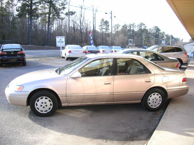 Toyota Camry 1997 photo 4