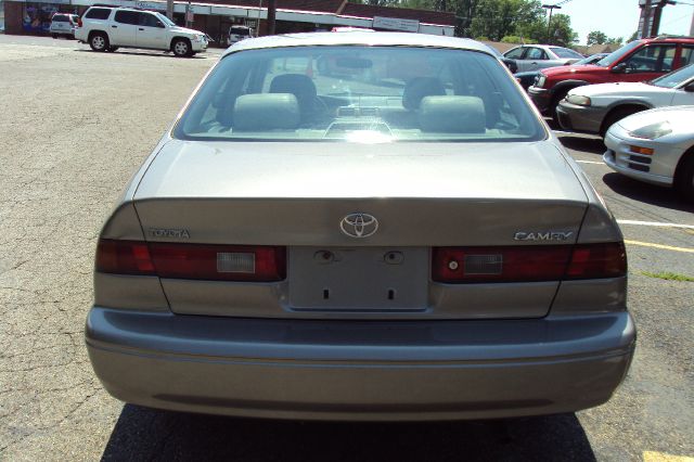 Toyota Camry X Sedan