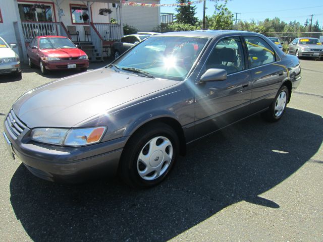 Toyota Camry 1997 photo 3