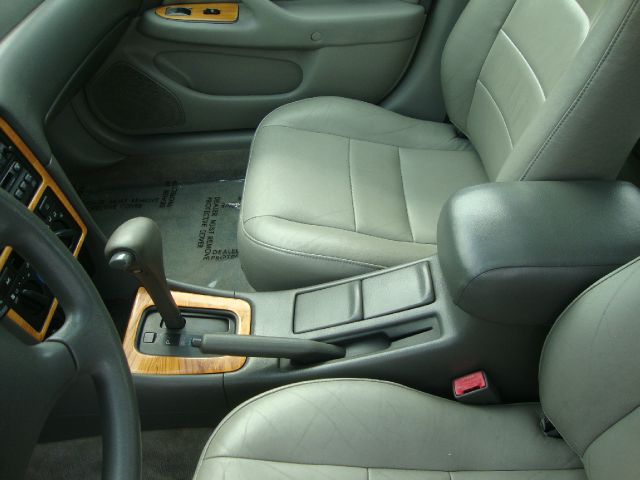 Toyota Camry 1997 photo 10