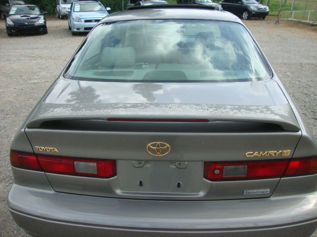 Toyota Camry 1997 photo 19