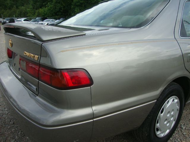 Toyota Camry 1997 photo 28