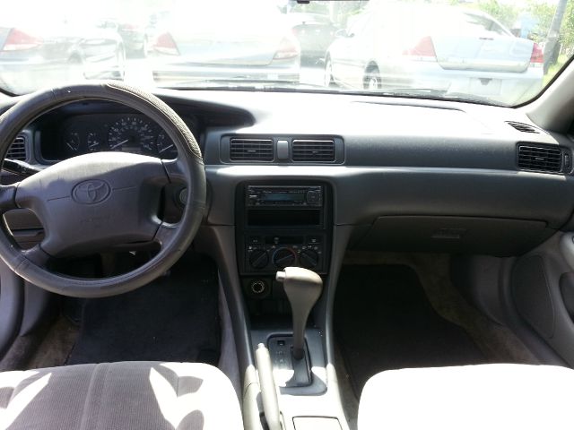 Toyota Camry 1998 photo 4