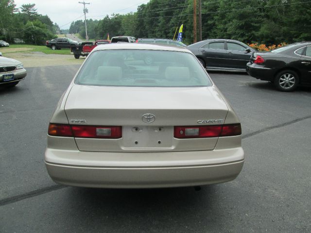 Toyota Camry 1998 photo 1