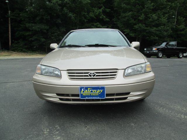 Toyota Camry 1998 photo 2