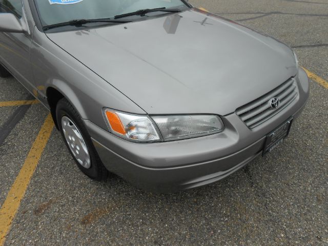 Toyota Camry 1998 photo 14