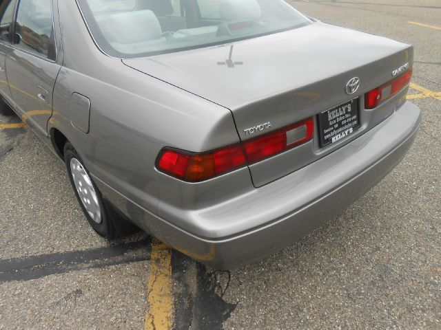 Toyota Camry 1998 photo 7