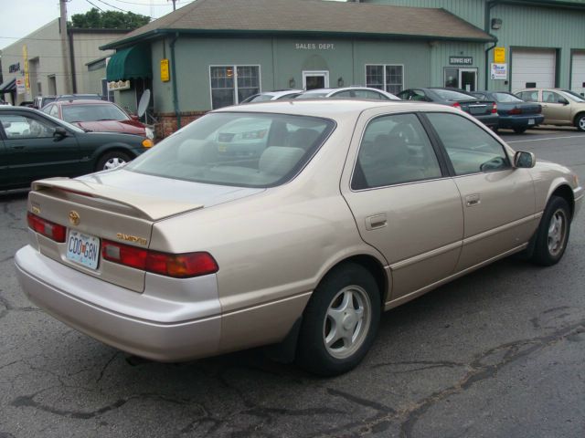 Toyota Camry 1998 photo 4