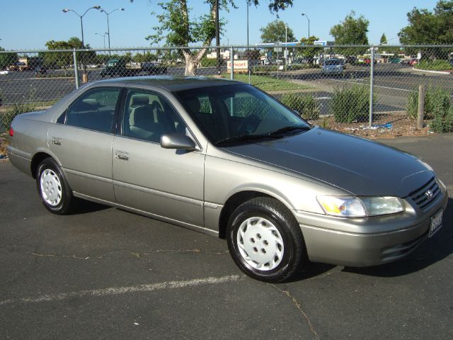 Toyota Camry 1998 photo 8