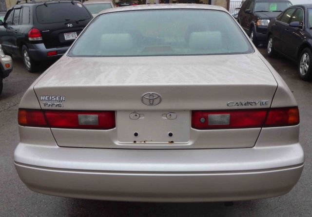 Toyota Camry 1998 photo 3