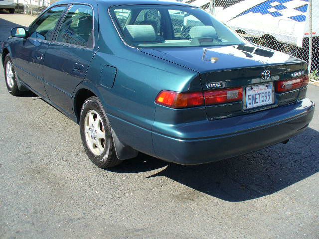 Toyota Camry 1998 photo 12