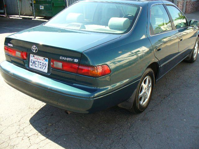 Toyota Camry 1998 photo 9